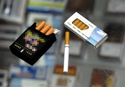 “电子烟”广告诱人 专家认为过量摄入有害健康