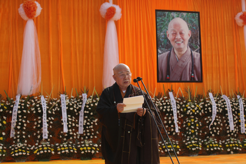 佛门高僧净慧长老荼毗追思大会在湖北黄梅四祖寺举行