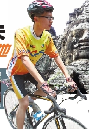 湖南伢子用车轮丈量大地骑2800公里去越南