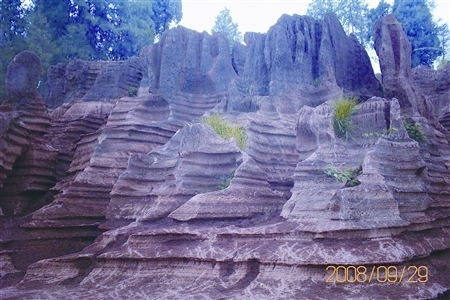 湖南古丈千山万岭树木成荫 生态旅游渐入佳境