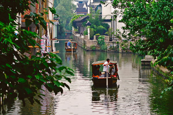 地理中国：夏日水乡玩水 独辟蹊径游苏州