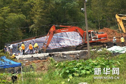 京广铁路郴州运煤专线发生火车侧翻