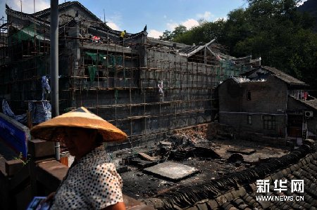 凤凰直面“门票冲击波”