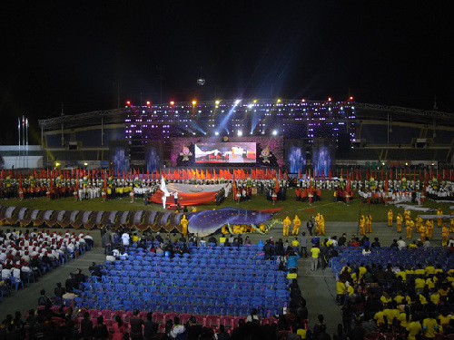 湖南农运会在益阳开幕 风筝成比赛项目