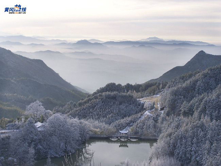 大别山的石头与红军