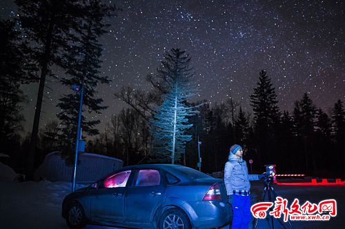 两位吉友探访长白山 拍摄来自星星的雪人