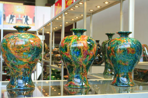 2012第四届中国(山东)工艺美术精品暨家居用品博览会开幕