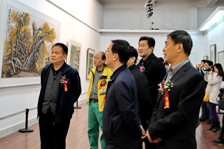 刘兆平中国画作品展在山东美术馆举办