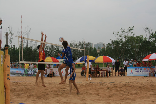 第九届中国大学生沙滩排球锦标赛在黄岛举行