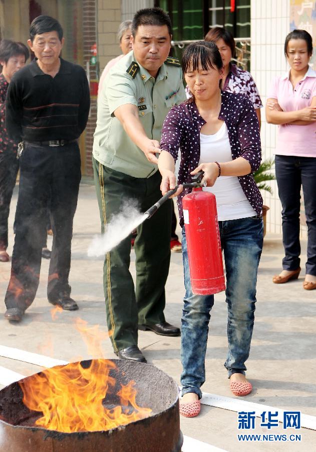 消防安全进“农家乐”