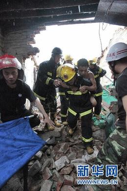 广东发生雷雨大风冰雹灾害 已造成12人死亡