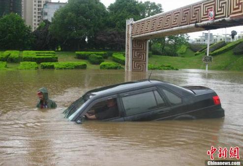 南方大部将迎较强降雨 华北局地需防强对流(图)