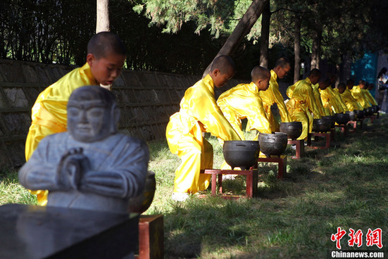 少林寺抖家底 七十二绝技迎宾朋