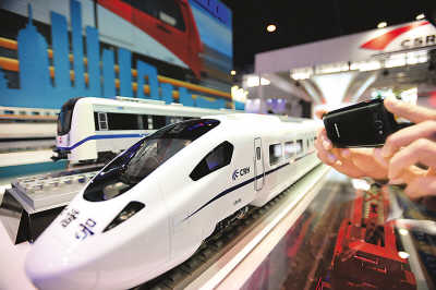 中国高铁里程达7735公里 旅客周转量世界第一