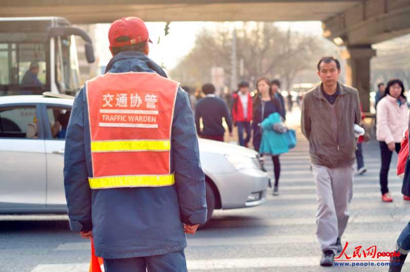 五花八门的中国式过马路（组图）