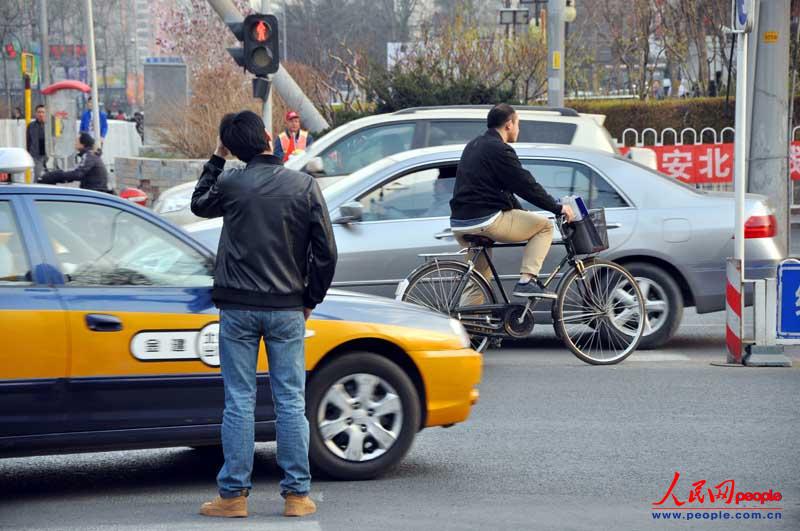 五花八门的中国式过马路（组图）