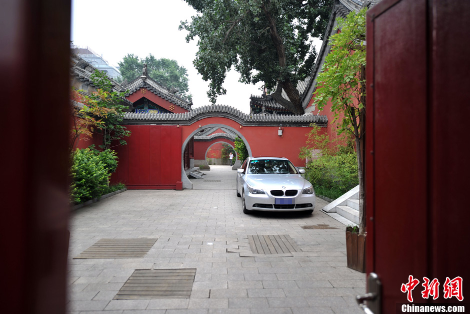 探访北京藏身六百年古寺内的高档会所