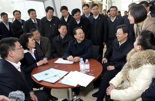 扎实工作 稳中求进——温家宝总理在江苏省考察