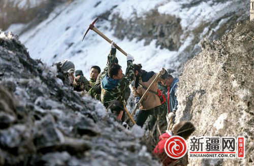 乌鲁木齐疏通和平渠河道备战春汛