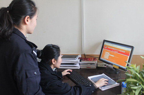新疆兵团二师公安机关开展十八大网上答题活动