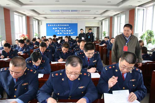 新疆奎屯市以考促学 带动全体公民学法用法
