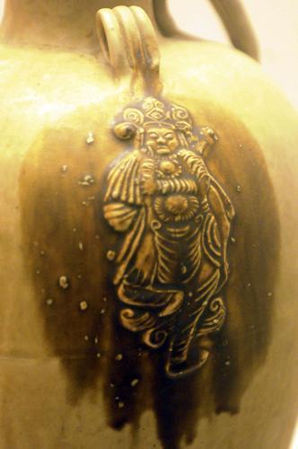 南宋官窑博物馆将对存疑的壶王等文物重新鉴定