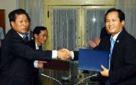 Official: North Korea OKs nuclear talks