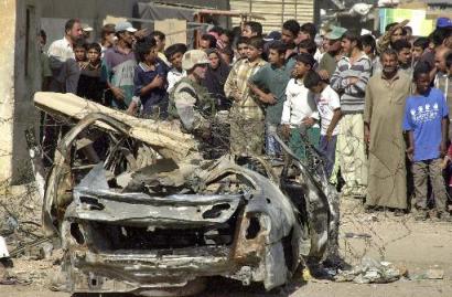 Baghdad suicide blast kills 10, wounds 45
