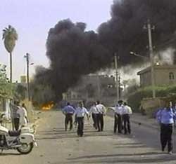 Bomb rocks Red Cross building in Baghdad