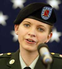 'I'm no hero' -former Iraq captive Jessica Lynch