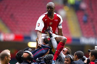 Vieira moves from Arsenal to Juventus