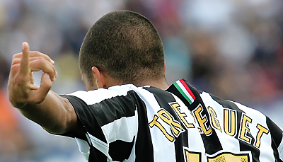 Juventu's David Trezeguet celebrates after scoring against Empoli during their Italian Serie A soccer match at the Carlo Castellani stadium in Empoli September 11, 2005. Juventus won 4-0. 