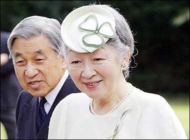 Japan's emperor to pray for WW2 dead on Saipan