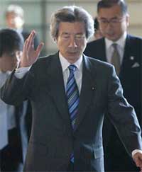 Japan PM says no plan to pull troops from Iraq