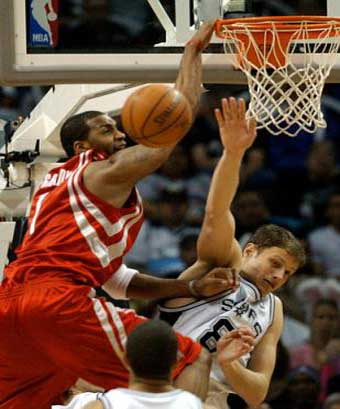 Spurs hold down Rockets 83-70