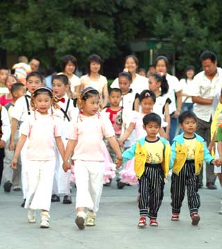 Twins competition in Xinjiang