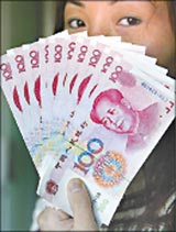China abolishes yuan-dollar peg, adopts floating rate