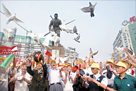 Hu: War remembered for peace, future