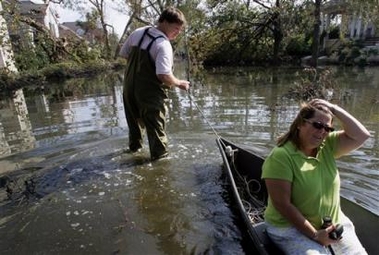PolL: Most say abandon flooded areas
