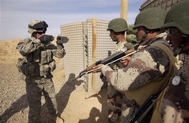 Training Iraqi police remains hard task
