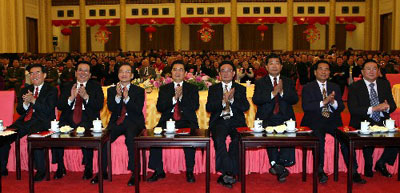 Leaders underline social harmony in New Year speech