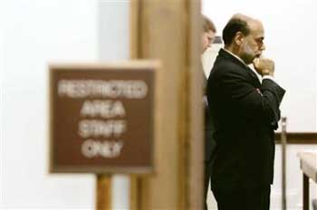 Ben Bernanke sworn in as 14th Fed chairman