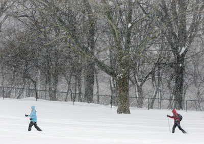 Biggest snowstorm hits New York