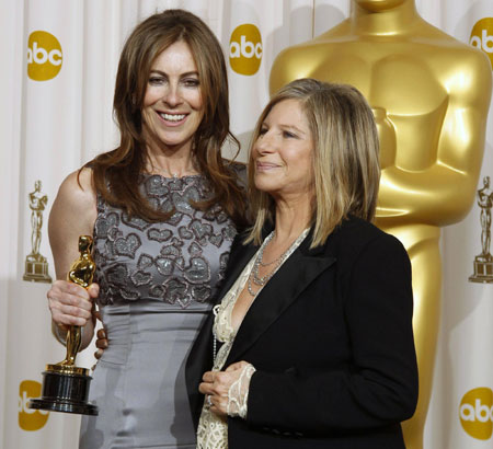 Kathryn Bigelow wins best director