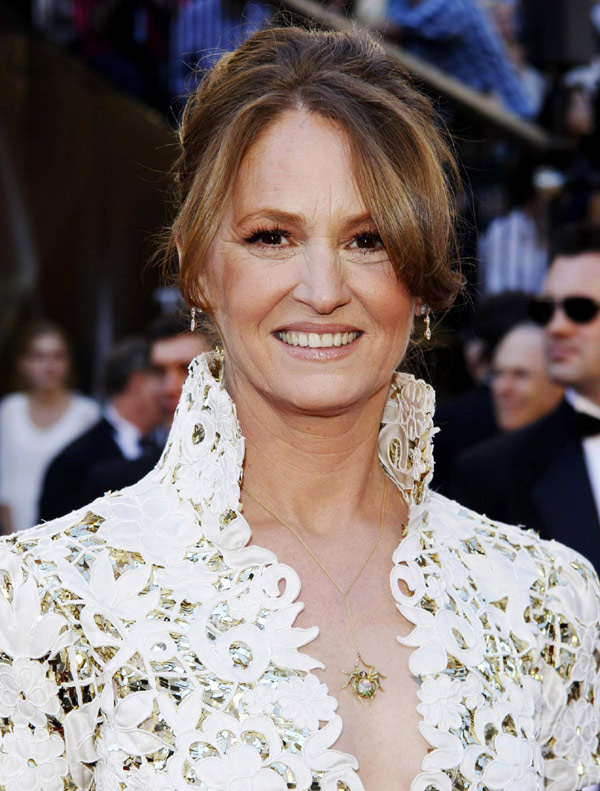 Melissa Leo arrives at the 83rd Academy Awards