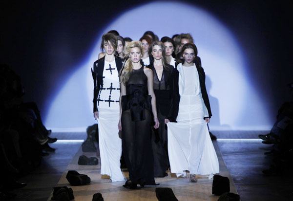 Ukrainian Fashion Week goes on in Kiev