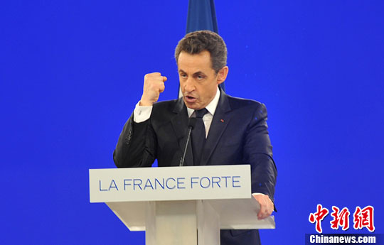 法国总统选举最新民调转向 萨科齐民意首超劲敌