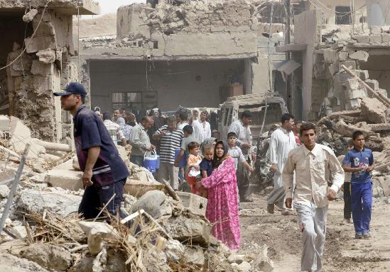 伊拉克发生汽车炸弹袭击 70多人死亡200人受伤