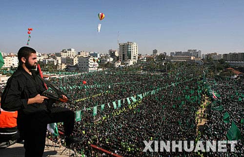绿色装裹加沙地带 哈马斯庆祝成立22周年