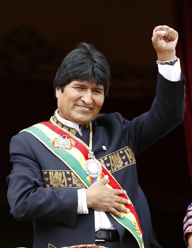莫拉莱斯宣誓就任玻利维亚总统